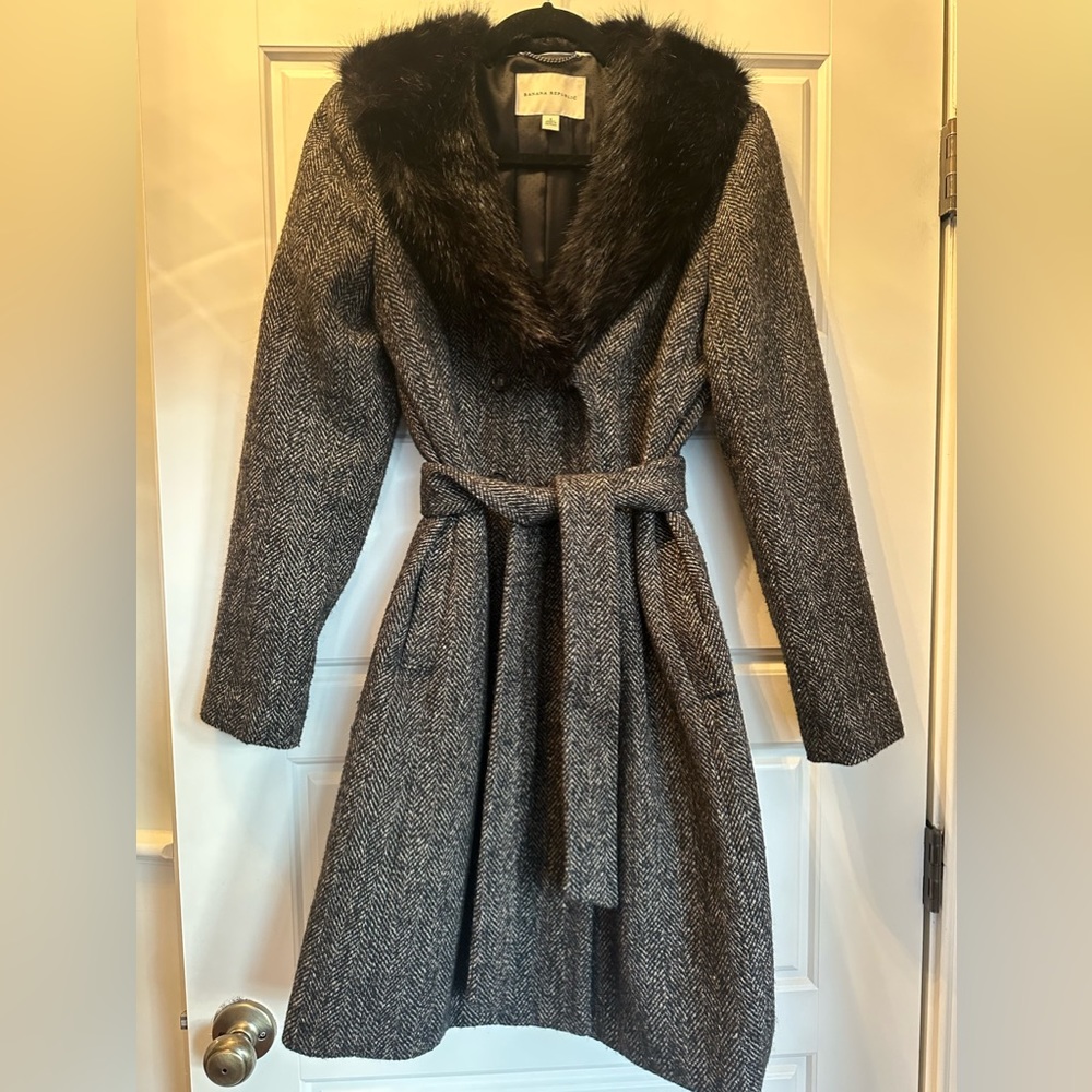 Banana Republic women’s coat